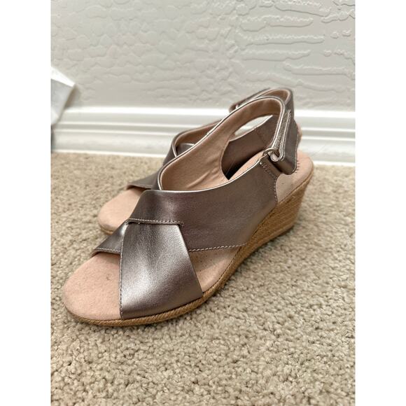 CLARK’S | Lafley Alaine Pewter Gray Leather Espadrille Wedge Sandals | Women’s 6 - Picture 2 of 8